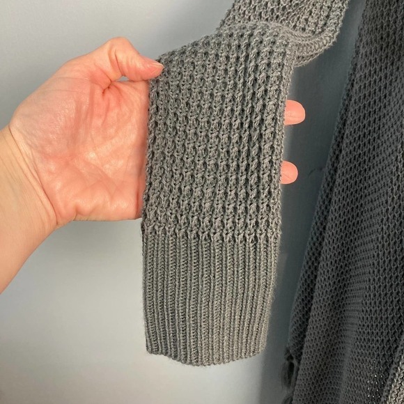 Revolve Jack by BB Dakota by Steve Madden Minerva Sweater Size S Dark Charcoal - Picture 3 of 12